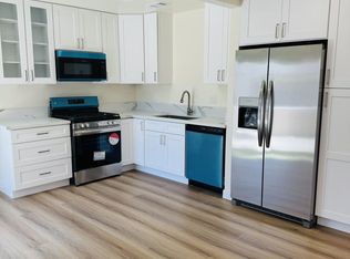 1033 Chestnut St, Escondido, CA 92025