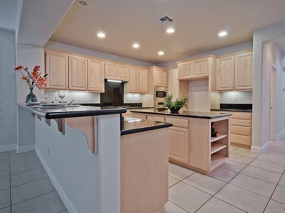 5th image of 593 W Montecito Ct