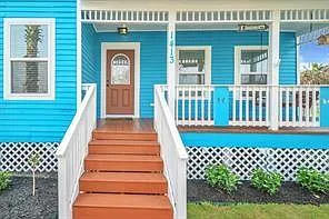 2 bed, 1.0 bath, 896 sqft, $2,100 — Photo 3