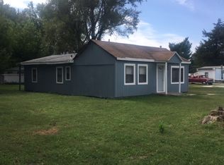 1204 W Joseph St, Saint Joseph, MO 64504