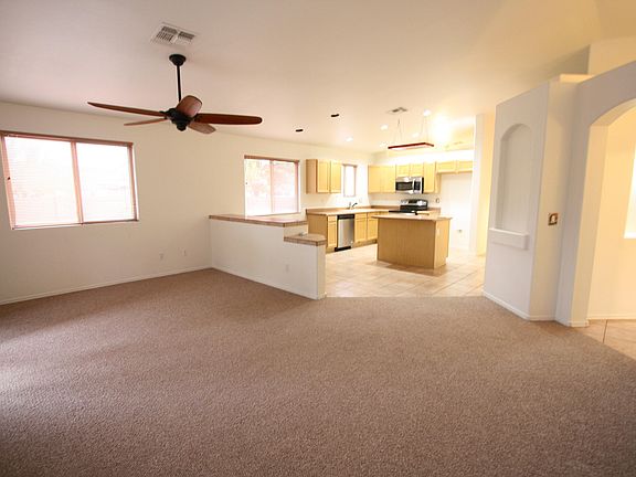 4th image of 2565 E Chipped Stone Ln