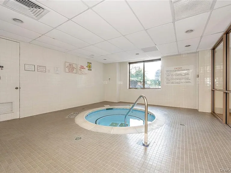 35 N Chatsworth Ave #3V — Photo 26