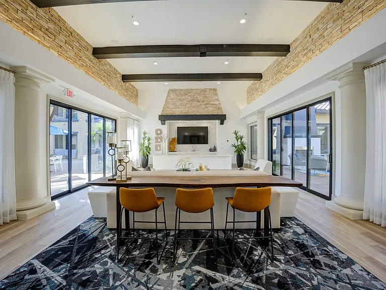 Indoor-Outdoor Clubhouse