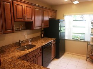 8305 Casa Del Lago #C, Boca Raton, FL 33433