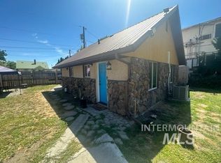 439 9th St, Asotin, WA 99403