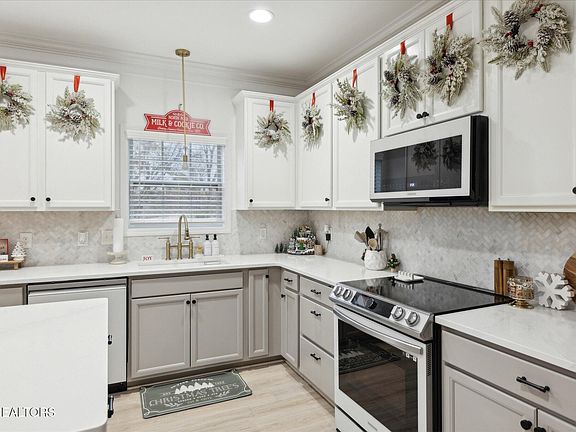 4th image of 2624 Honey Hill Rd