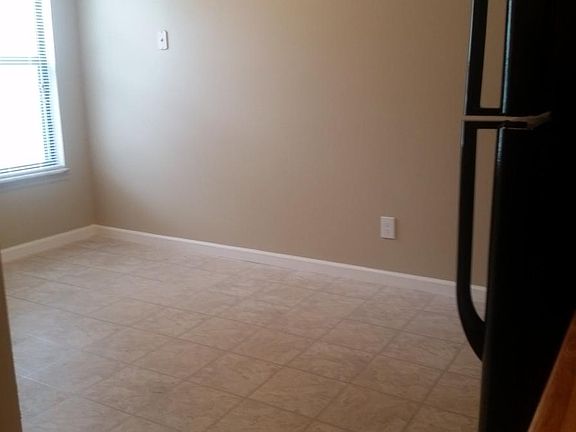 4th image of 300 Marble St APT 302