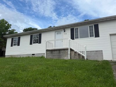 393 Riverbend Dr, Ona, WV, 25545