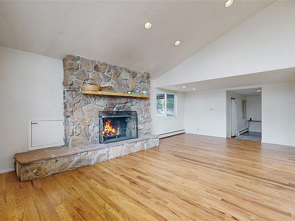 5th image of 28730 Mountain View Road