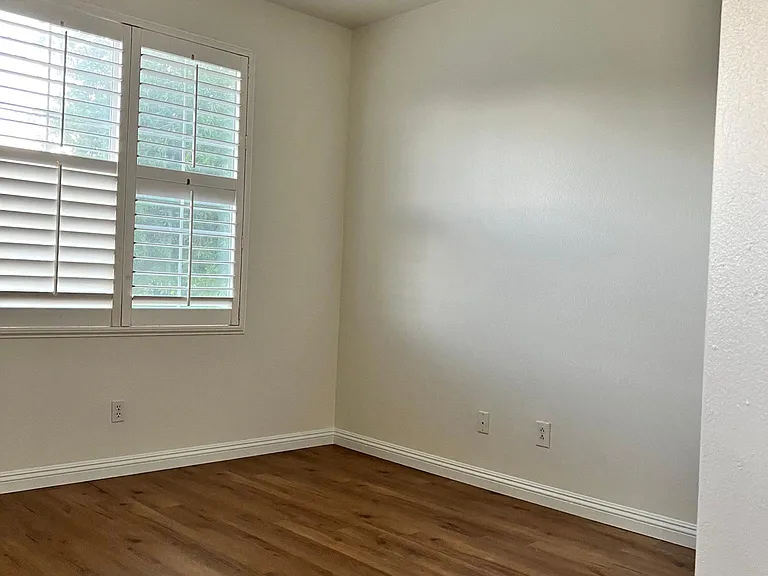 1092 Lyra Way — Photo 6