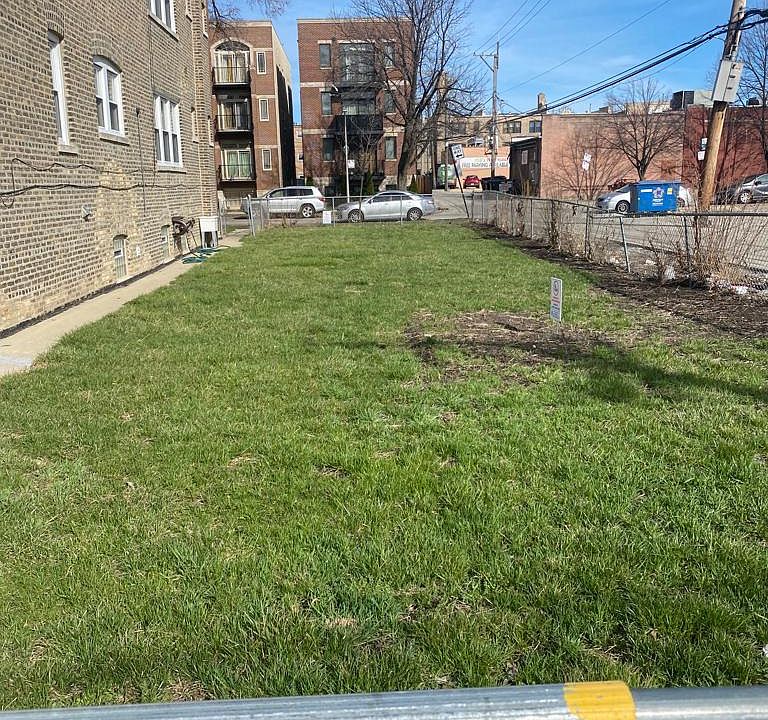 1st image of 6414 N Francisco Ave