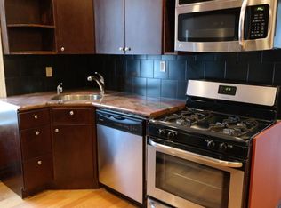 143 Dahill Rd #2A, Brooklyn, NY 11218