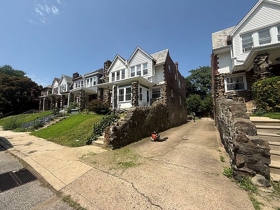 2nd image of 373 E Cliveden St