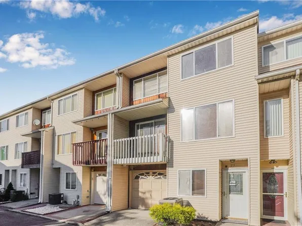 23 Challenger Dr, Staten Island, NY 10312