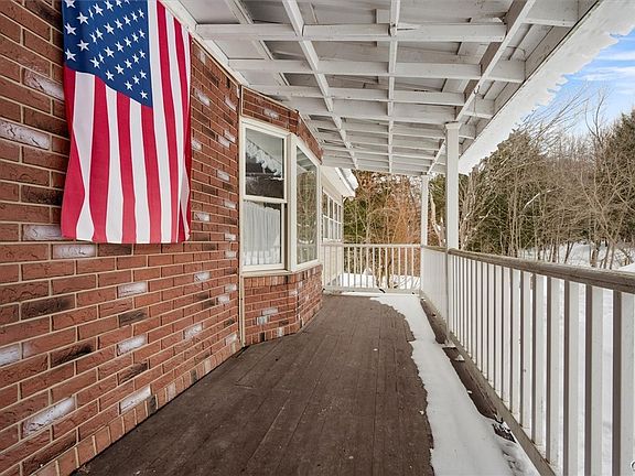 3rd image of 601 N Gage Rd