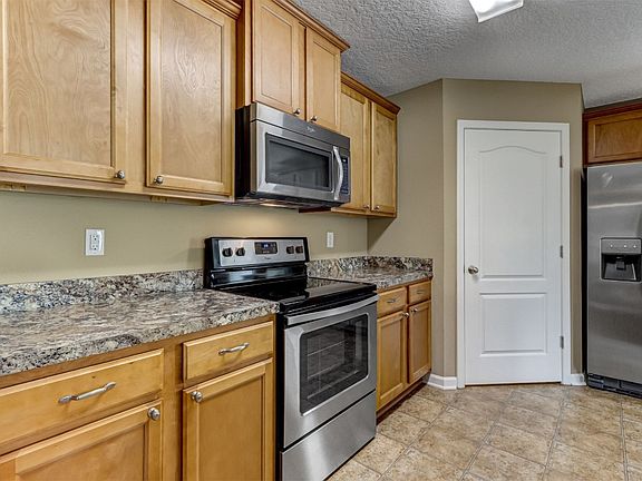 5th image of 95112 Turnstone Ct