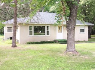 9540 E River Rd NW, Coon Rapids, MN 55433
