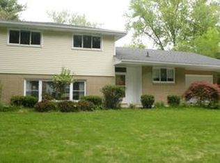 1309 Scott St, Midland, MI 48642