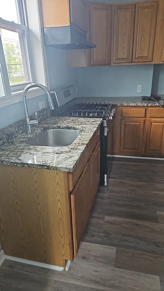 Building Photo - 62 Shelton Ave #2