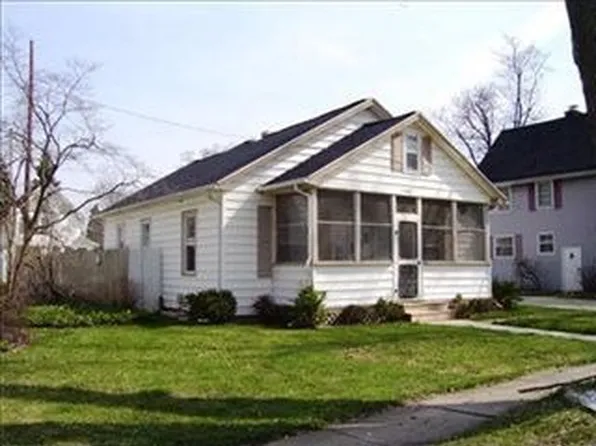 706 Mechanic St, Sturgis, MI 49091