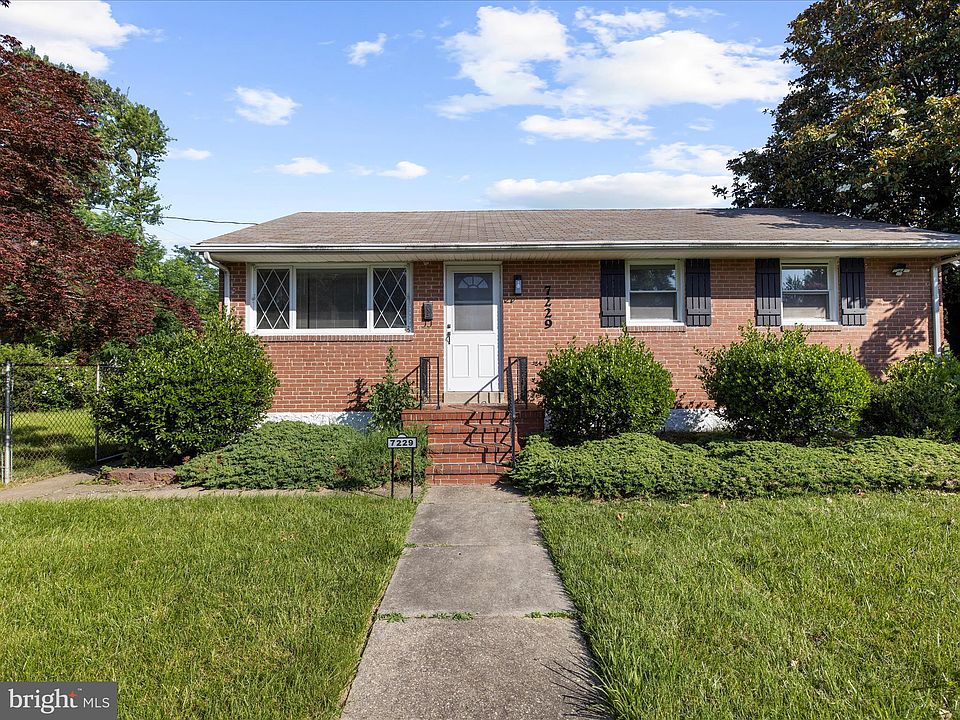 ゆゆ 7229 Buttonwood Dr, Fort Worth, TX 76137 | Redfin