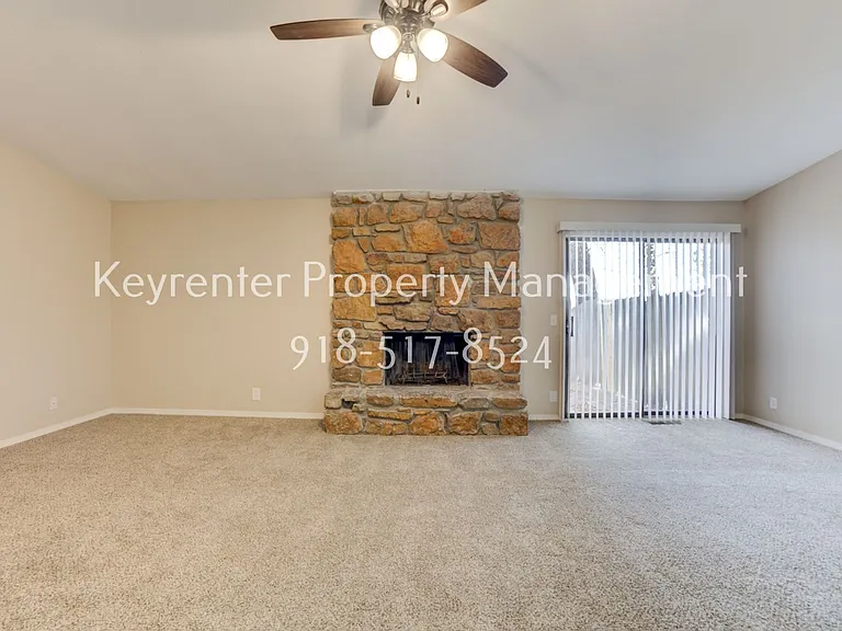 S 79th E Ave Duplex — Photo 33