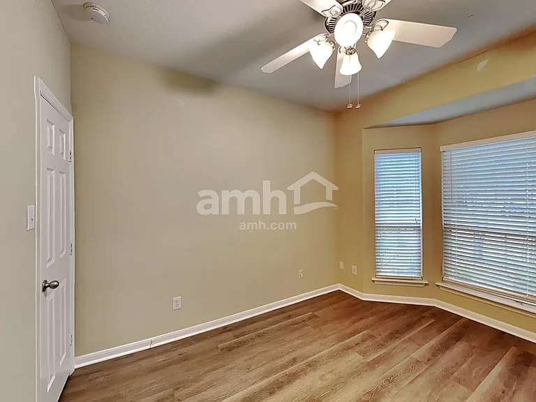 10923 Tattershall Ln — Photo 19