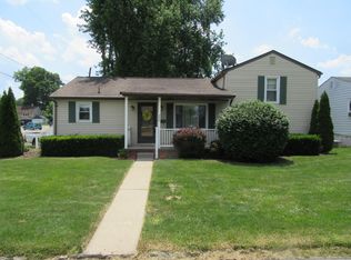 302 W Hubert Ave, Lancaster, OH 43130