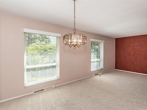 4th image of 9078 Crest Oak Ln