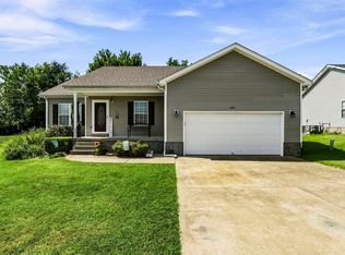 1473 Calgary Way, Bowling Green, KY 42101
