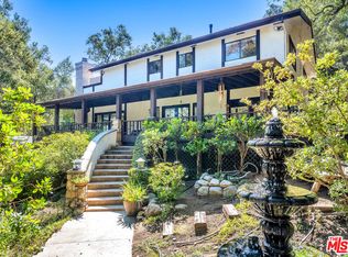 805 Malibu Meadows Dr, Calabasas, CA 91302