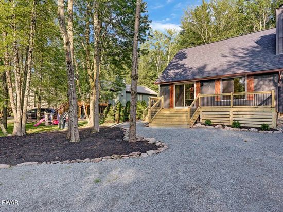 108 Rockway Rd, Lake Ariel, PA 18436