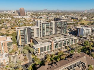 200 W Portland St #924, Phoenix, AZ 85003