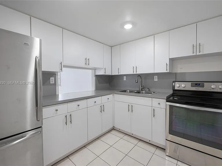 16710 NE 9th Ave #401 — Photo 3