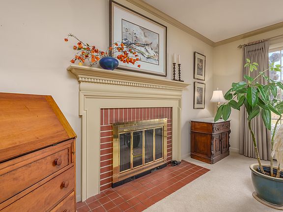 5th image of 3223 Saint Antoine Ave