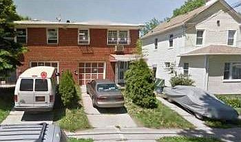 2nd image of 14935 Elm Ave