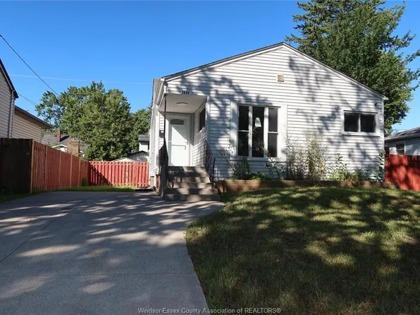 1839 Westcott Rd, Windsor, ON N8W 4K3