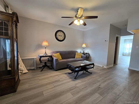 4th image of 15328 119th Avenue
