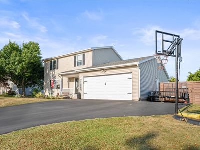 42 Fraser Dr, Hilton, NY, 14468