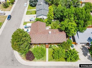 415 Centennial Dr, Green River, WY 82935