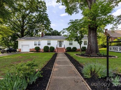 80 Pine St, Badin, NC, 28009
