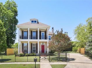 21 Navigation Ct, New Orleans, LA 70131