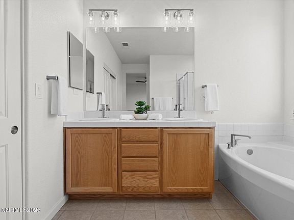 3rd image of 7220 Provence Cir