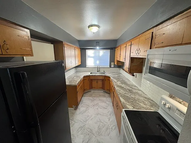 25 Gilmore Rd
