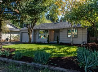 10364 NE Sacramento St, Portland, OR 97220