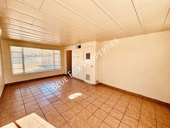 2nd image of 3707 E Glenn St