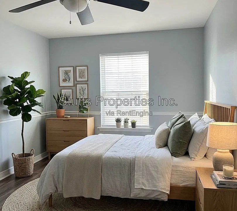 1721 Northern Blvd