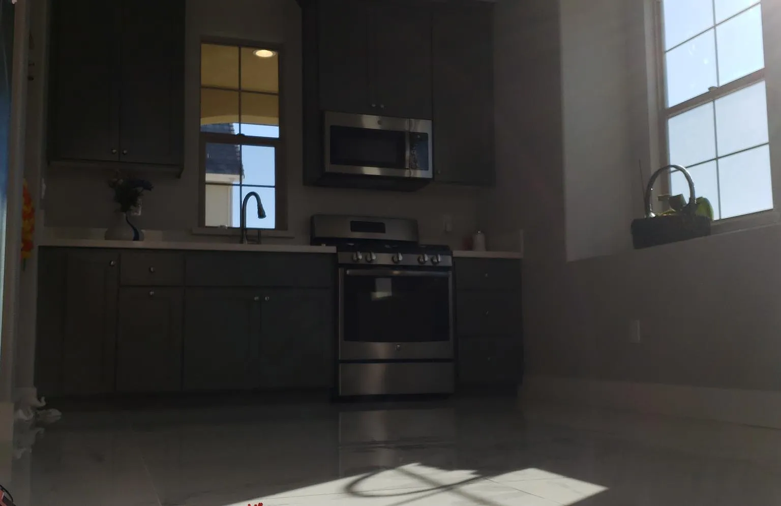 1 bed, 600 sqft, $1,750 — Photo 1