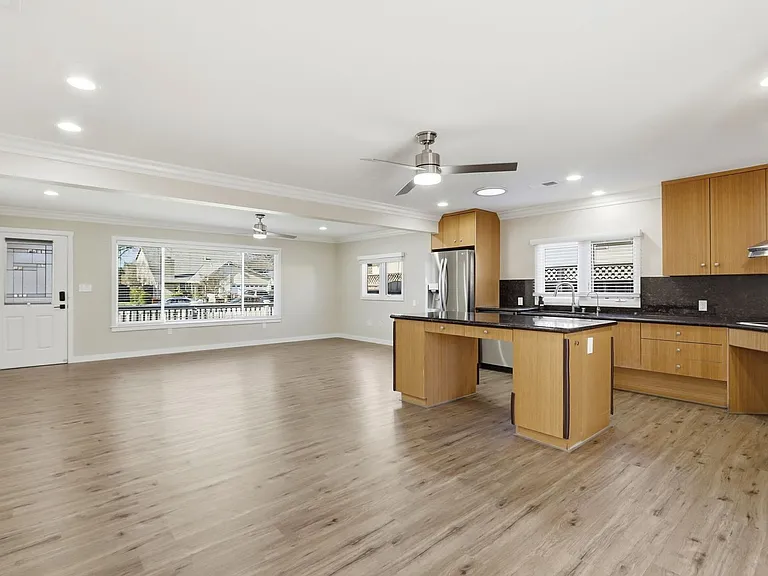 4621 Mia Cir — Photo 3