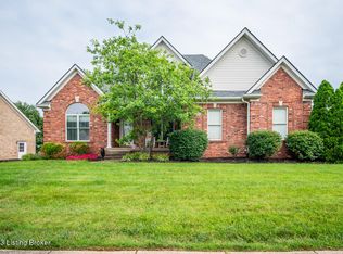 3949 Stonyrun Dr, Louisville, KY 40220